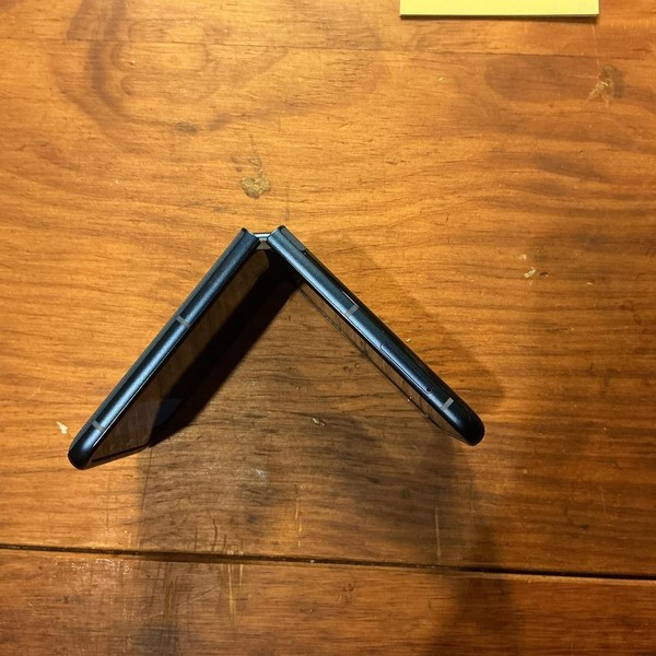 Motorola Razr (2025) - Total by Verizon, 256 GB, Blue, 8 GB