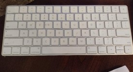 Good
													iMac 2017 21.5" - I5, 1 TB, 8 GB, photo 4 of 14