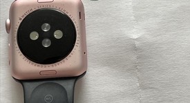 Good
													Apple Watch Series 1 42mm - Rose Gold, 8 GB, A1803, photo 2 of 4