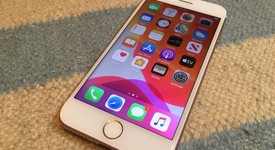 Fair
													Apple iPhone 7 - TracFone, Rose Gold, 32 GB, A1660, photo 1 of 8