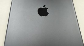 Good
													Apple iPad 9th Gen - Wi-Fi, Gray, 64 GB, A2602, photo 4 of 11