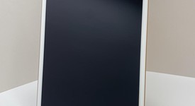 Mint
													Apple iPad 7th Gen - Wi-Fi, Gold, 32 GB, A2197, photo 2 of 5
