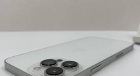 Good
													Apple iPhone 13 Pro Max - Unlocked, Silver, 256 GB, A2484, photo 5 of 5