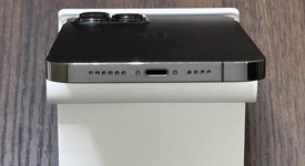 Good
													Apple iPhone 12 Pro Max - Unlocked, Graphite, 256 GB, A2342, photo 4 of 8