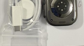 Mint
													Apple Watch Ultra 2 49mm - Unlocked, Black, A2986, photo 3 of 5