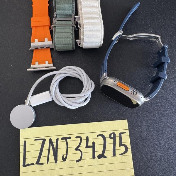 Apple Watch Ultra 49mm - Unlocked, Titanium, A2622