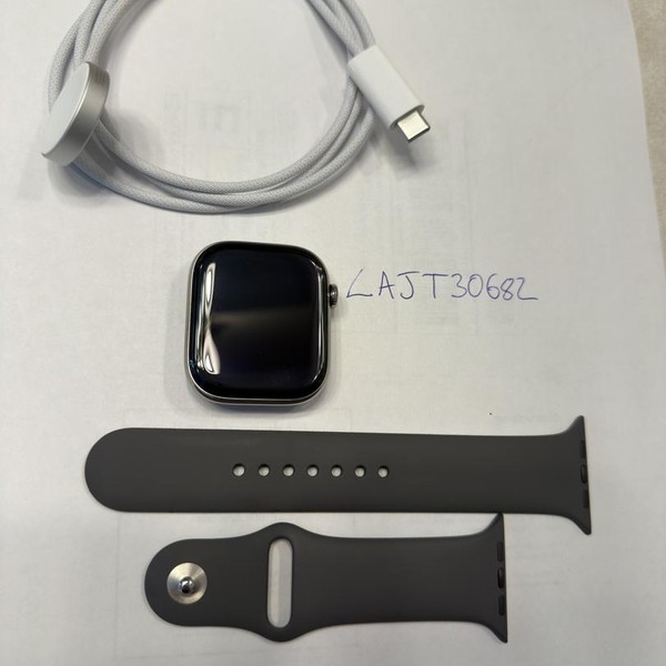 Apple Watch Series 10 46mm - Unlocked, Natural, A3003 - Cellular, Titanium