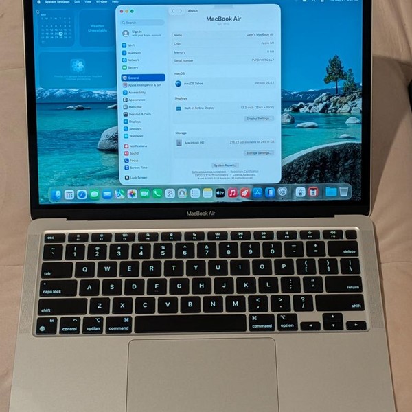 MacBook Air 2020 - 13 inch - 256 GB, Silver, 8 GB, Apple M1