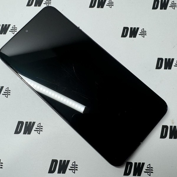 Samsung Galaxy S22 - Unlocked, 128 GB, Black, 8 GB, SM-S901U1