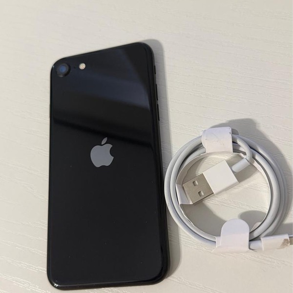 Apple iPhone SE 3rd Gen 2022 - Unlocked, 64 GB, Midnight, A2595