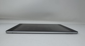 Mint
													Apple iPad 9th Gen - Unlocked, Silver, 256 GB, A2603, photo 6 of 6
