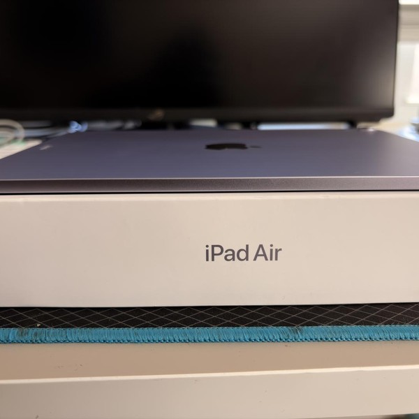 Apple iPad Air 11 inch (M3) 2025 - Wi-Fi, 128 GB, Purple, A3266