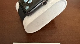 Good
													Apple Watch Series 4 44mm - Unlocked, Gray, A1976 - Cellular, Aluminum, photo 5 of 11