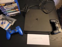 PlayStation 4 Slim