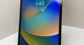 Fair
													Apple iPad 7th Gen - Unlocked, Gray, 32 GB, A2200, photo 1 of 6