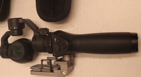 Mint
													DJI Zenmuse X3, photo 3 of 7