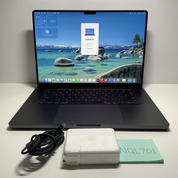 MacBook Pro Late 2023 (M3) - 16 inch - 512 GB, Black, 36 GB, Apple M3 Pro 12-core, 18-core GPU