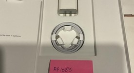 Mint
													Apple iPad Pro 12.9" 6th Gen 2022 - Unlocked, Silver, 128 GB, photo 6 of 6