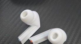 Used
													Samsung Galaxy Buds3 Pro - White, photo 5 of 8