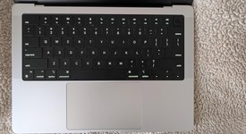 Good
													MacBook Pro 2021 - 14" - Apple M1 Pro 10-core, Silver, 1 TB, 16 GB, photo 4 of 13