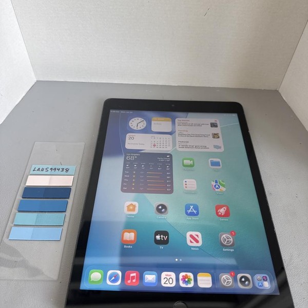 Apple iPad (9th Gen) - Wi-Fi, 64 GB, Gray, A2602