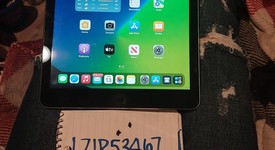 Mint
													Apple iPad Air 2 - Verizon, Silver, 64 GB, photo 1 of 5