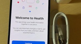 Good
													Apple iPhone 13 - Unlocked, Midnight, 128 GB, A2482, photo 2 of 9