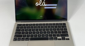Mint
													MacBook Air 2024 (M3) - 13" - Apple M3, Starlight, 256 GB, 8 GB, 8-core GPU, photo 2 of 11