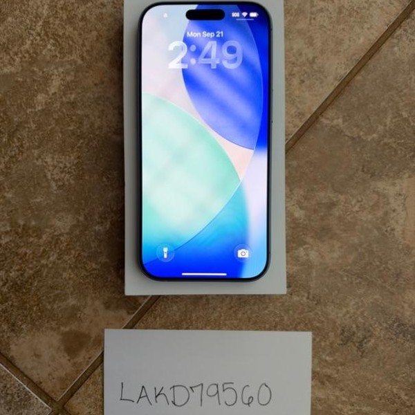 Apple iPhone 17 - Unlocked, 256 GB, Mist Blue, A3258