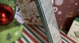 Mint
													Apple iPhone 16 Plus - Unlocked, Teal, 256 GB, A3082, photo 3 of 7