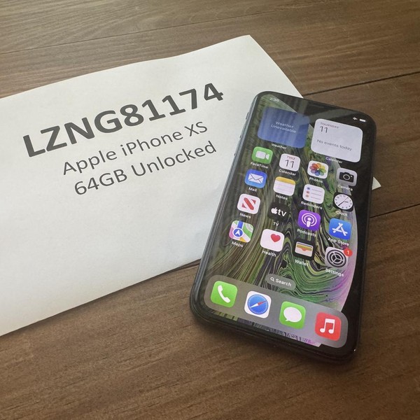 Apple iPhone Xs - Unlocked, Gray, 64 GB, A1920