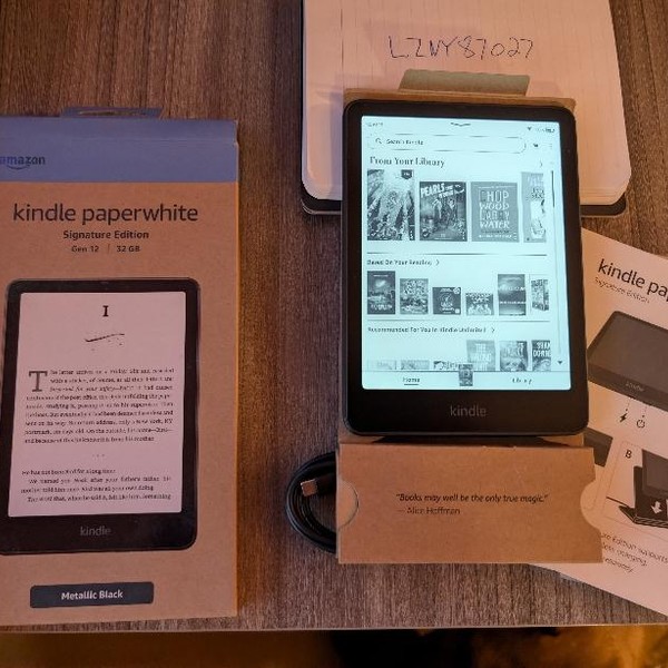 Amazon Kindle Paperwhite 12th Gen 2024 - Amazon, Black