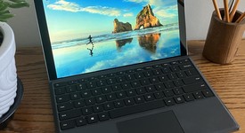 Good
													Microsoft Surface Pro 5 (2017) - Wi-Fi, Silver, 256 GB, 8 GB, photo 2 of 19