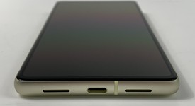 Fair
													Google Pixel 7 - Unlocked, Lemongrass, 256 GB, 8 GB, GVU6C, Sub-6 5G, photo 4 of 7