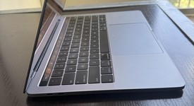 Mint
													MacBook Pro 2019 - 13" - I7, Silver, 512 GB, 16 GB, photo 2 of 11