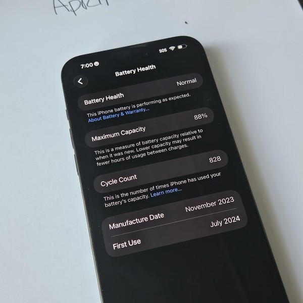 Apple iPhone 15 Pro Max - Boost, 256 GB, Black, A2849