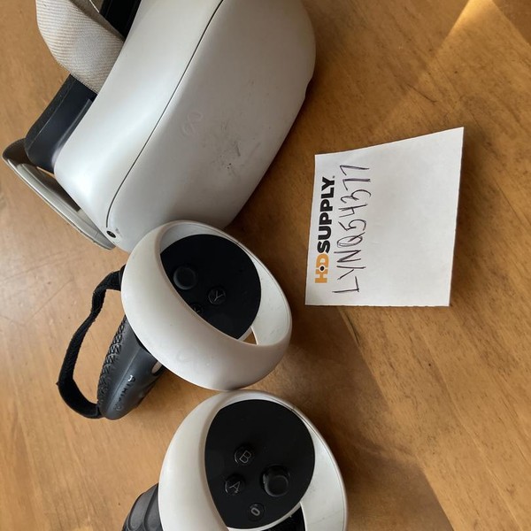 Meta Quest 2 - 64 GB