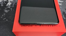 Mint
													OnePlus 12 - Unlocked, Black, 256 GB, 12 GB, CPH2583, photo 1 of 7