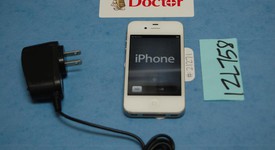 Good
													Apple iPhone 4 - Verizon, White, 8 GB, A1349, photo 1 of 8
