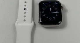 Good
													Apple Watch Series 7 45mm - Unlocked, Silver, A2477 - Cellular, Stainless, photo 1 of 8