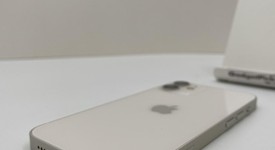Good
													Apple iPhone 12 Mini - Unlocked, White, 64 GB, A2176, photo 4 of 6