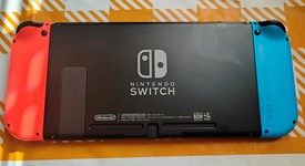 Good
													Nintendo Switch - Red & Blue, 32 GB, photo 3 of 6