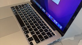 Good
													MacBook Pro 2015 (Retina) - 13" - Silver, 1 TB, 8 GB, photo 1 of 7