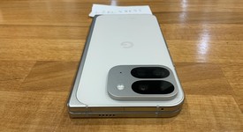 Mint
													Google Pixel 9 Pro Fold - Unlocked, Porcelain, 256 GB, GGH2X, photo 5 of 11