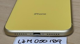 Fair
													Apple iPhone Xr - Unlocked Non-US, Yellow, 64 GB, A2106, photo 3 of 5