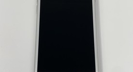 Good
													Apple iPhone 7 - Unlocked, Silver, 32 GB, A1778, GSM, photo 2 of 8