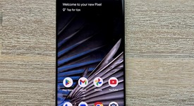 Good
													Google Pixel 7 Pro - Unlocked, Snow, 256 GB, 12 GB, GE2AE, photo 2 of 12