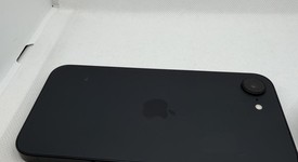 Mint
													Apple iPhone 16e - Unlocked, Black, 128 GB, A3212, photo 5 of 7