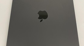 Fair
													Apple iPad Pro 11" 2018 - Unlocked, Gray, 256 GB, A2013, photo 5 of 5