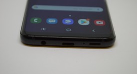 Good
													Samsung Galaxy S9 - Unlocked, Black, 64 GB, SM-G960U1, photo 2 of 9